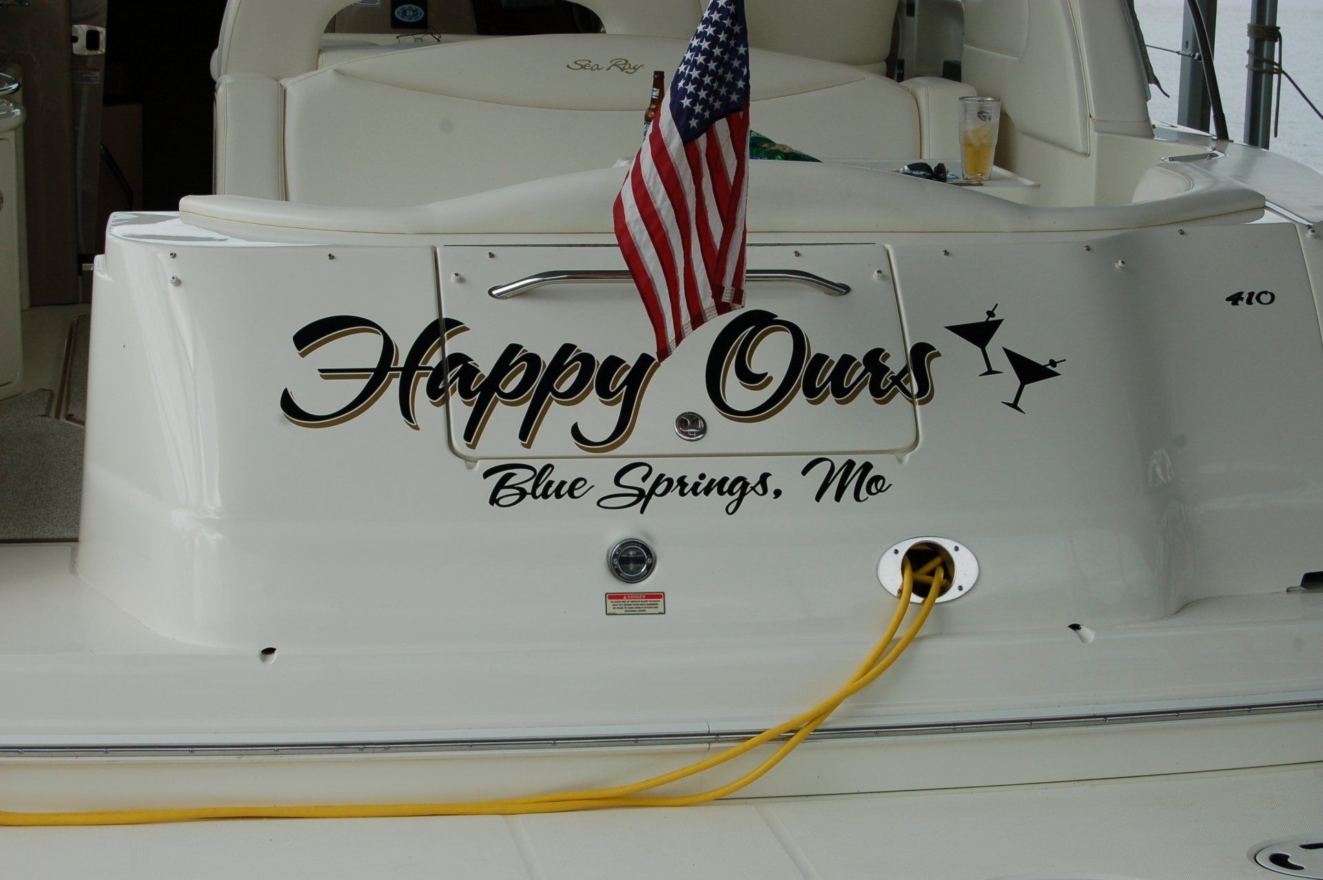 Vehicle graphics