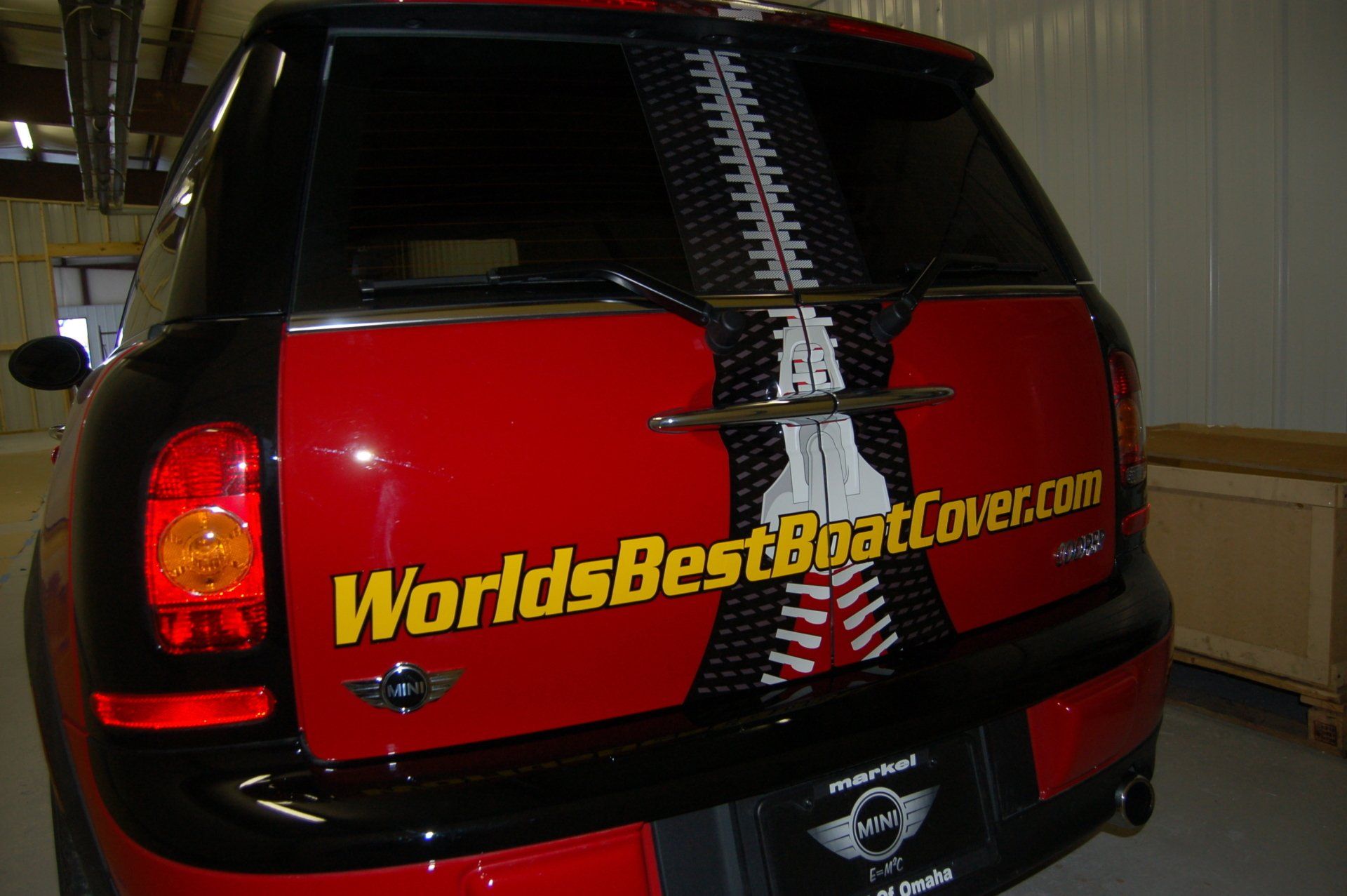 Vehicle graphics