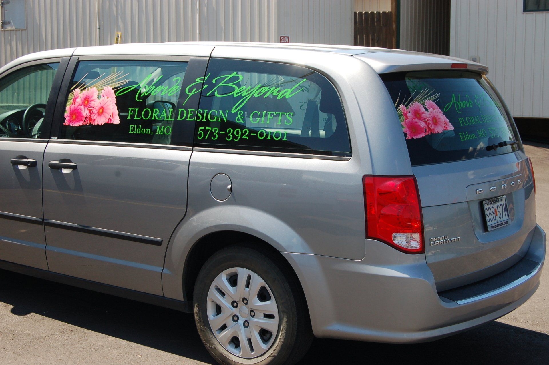 Vehicle graphics
