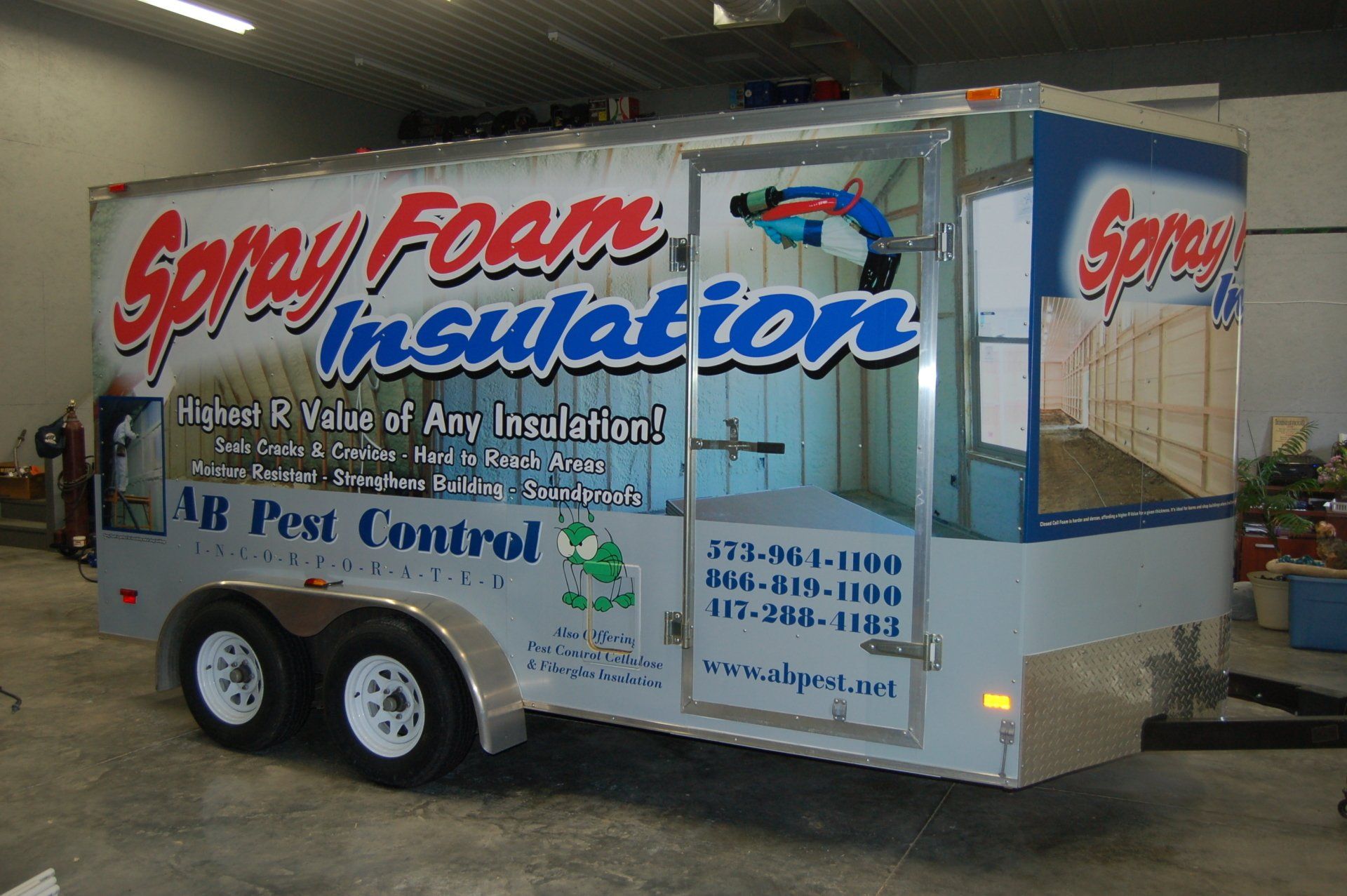 Vehicle graphics