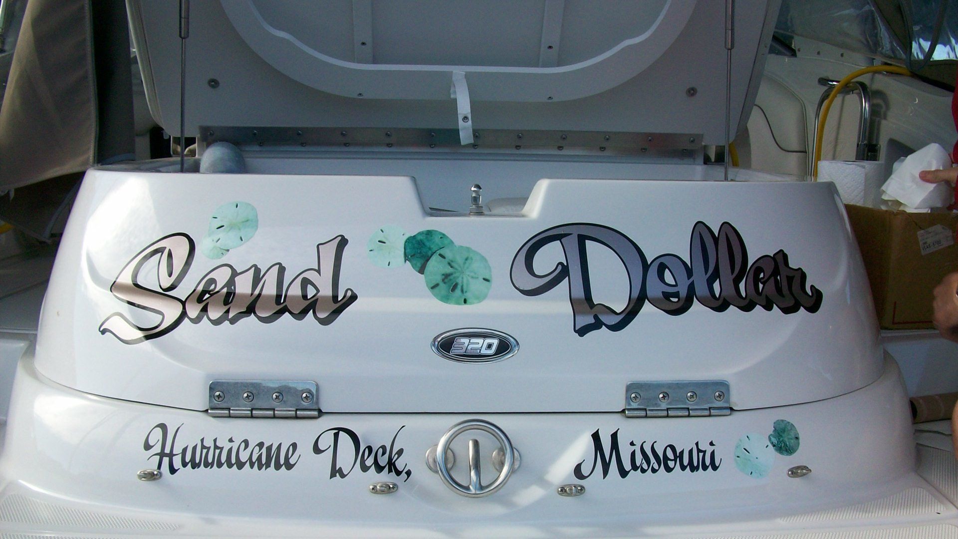 Vehicle graphics