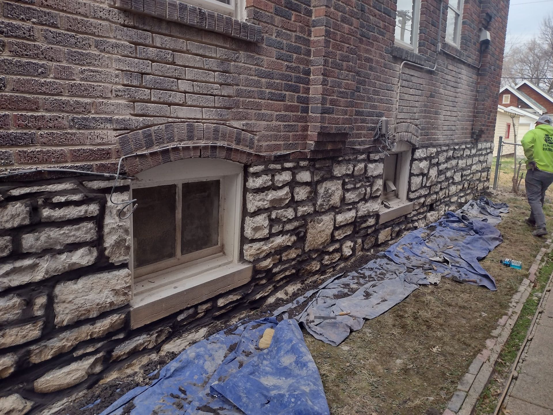 stone wall foundation