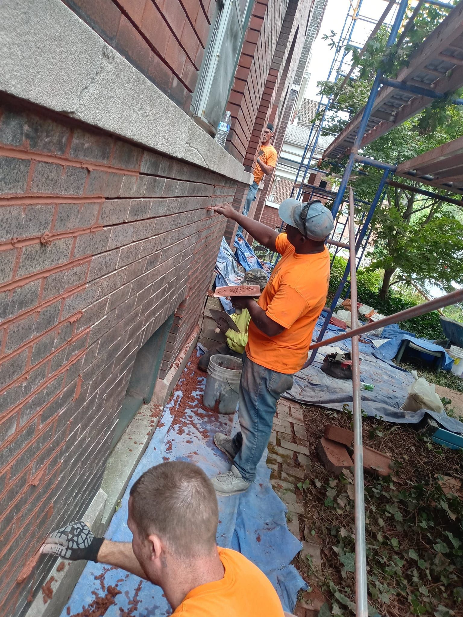 tuckpointing professional of FD Masonry