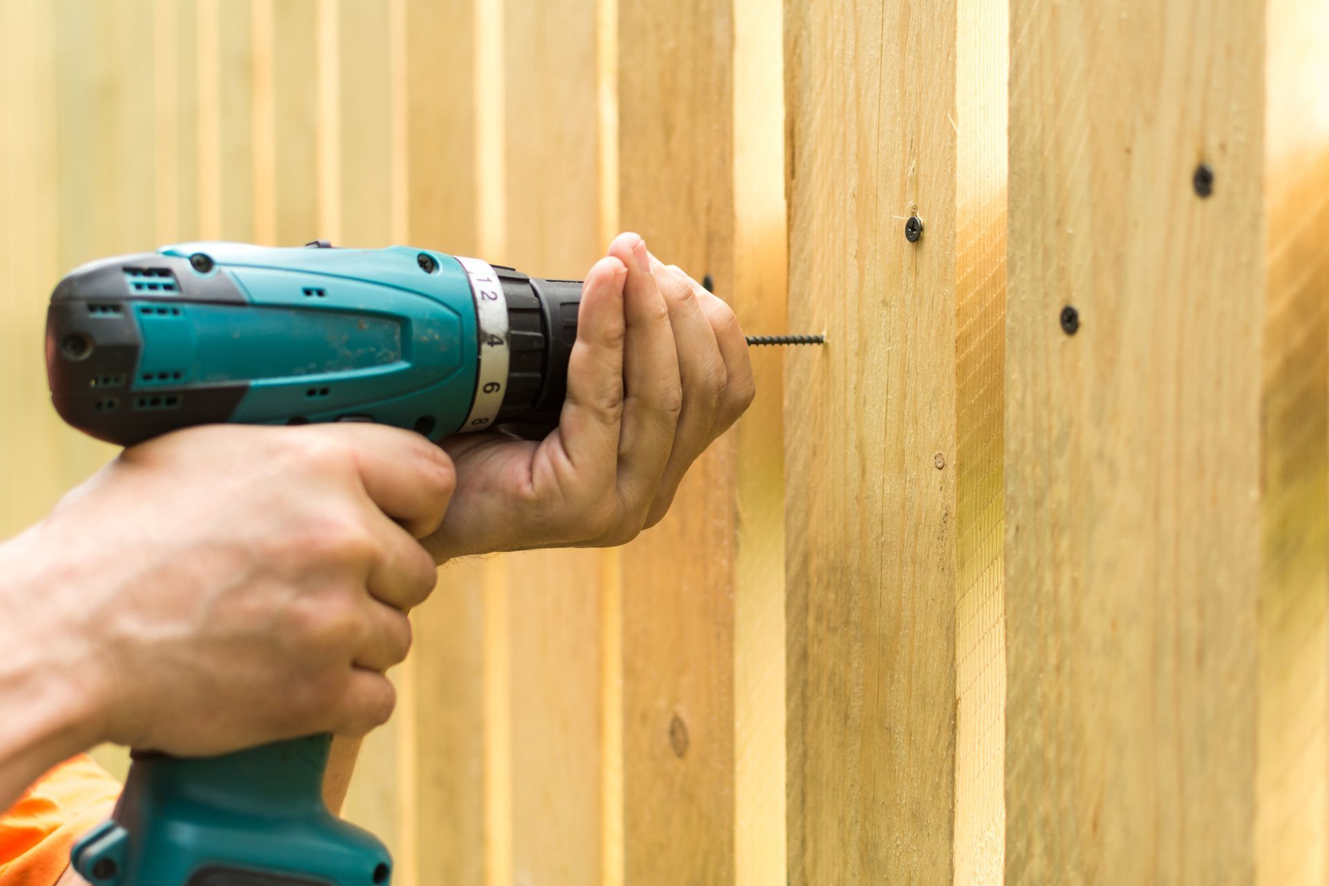 local fence company