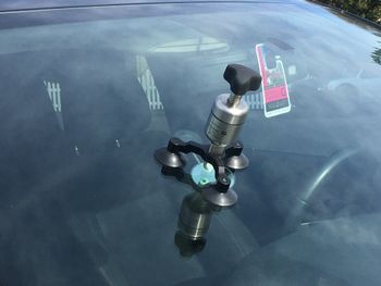 Tech with rear car window