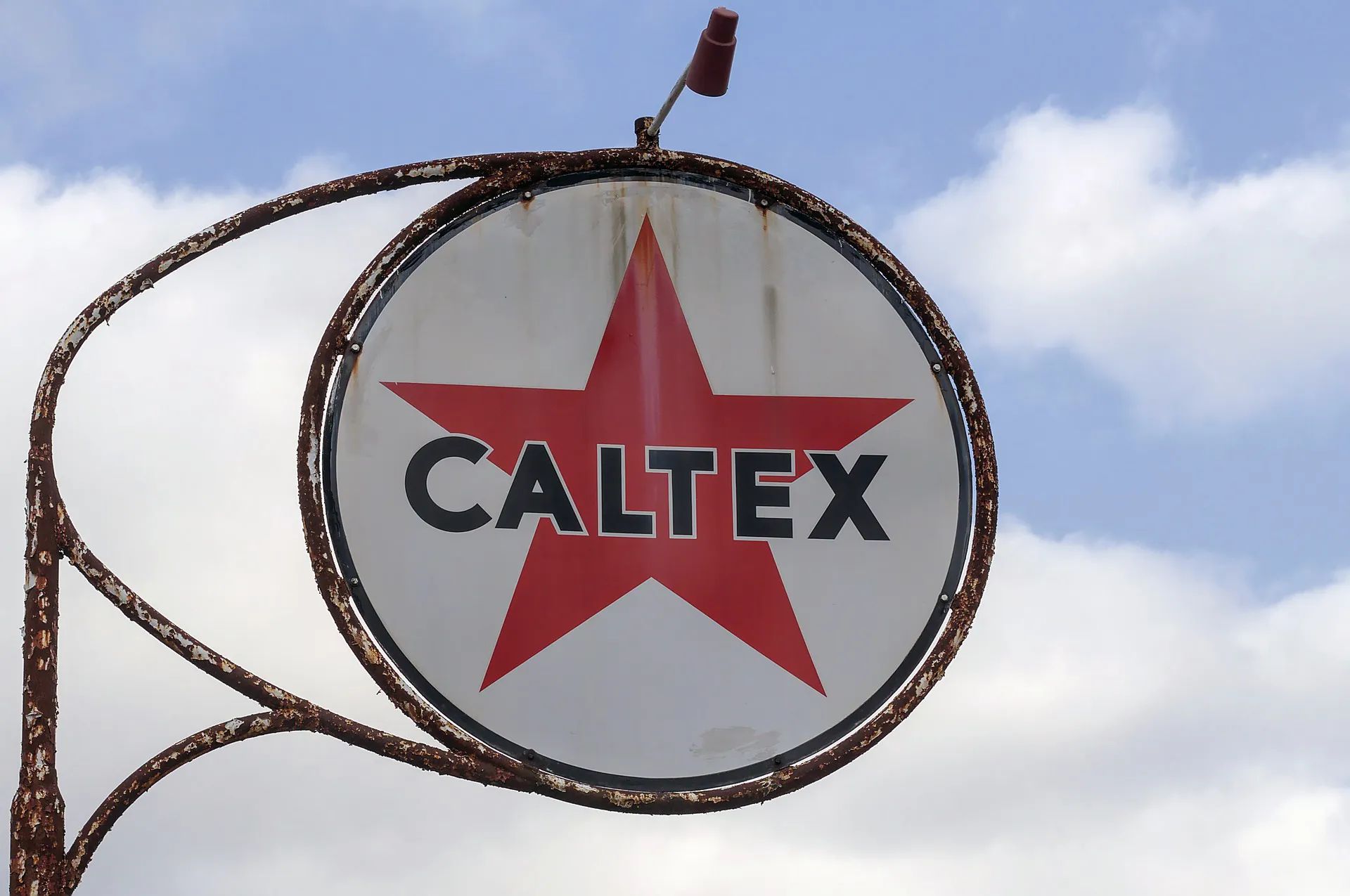 Antique Sign Collector
