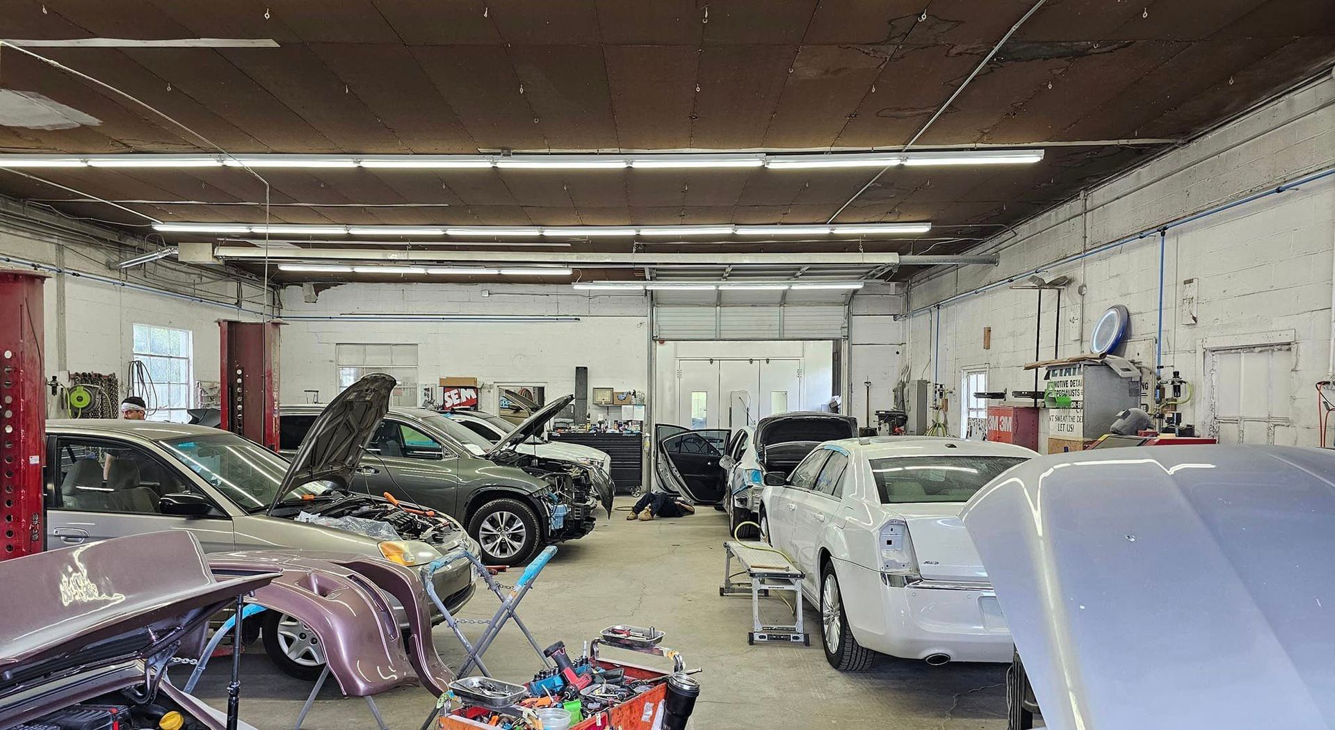 Auto Body Shop Avon, OH Ernie's Auto Body