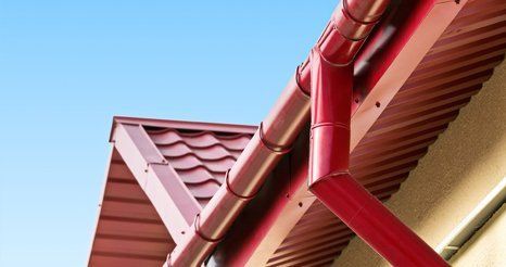 Red house gutter system