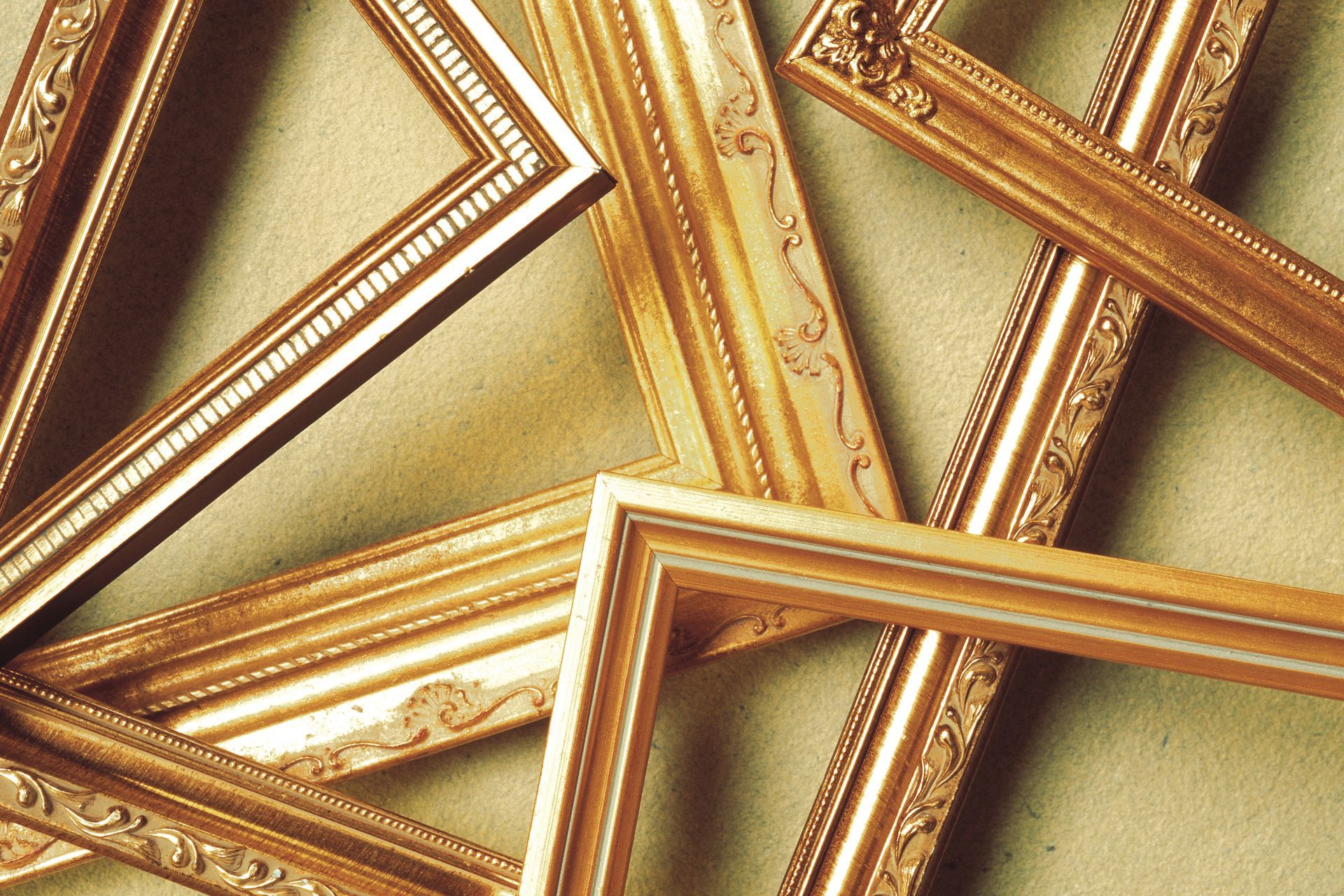 custom frame shop