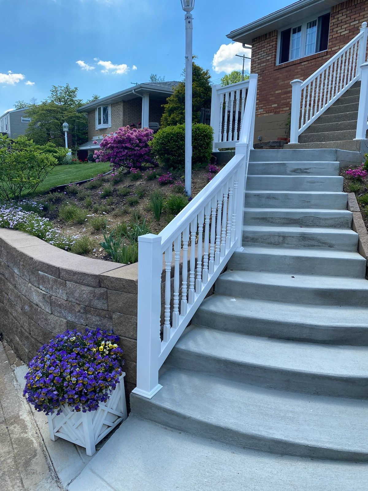 Stair vinyl railings