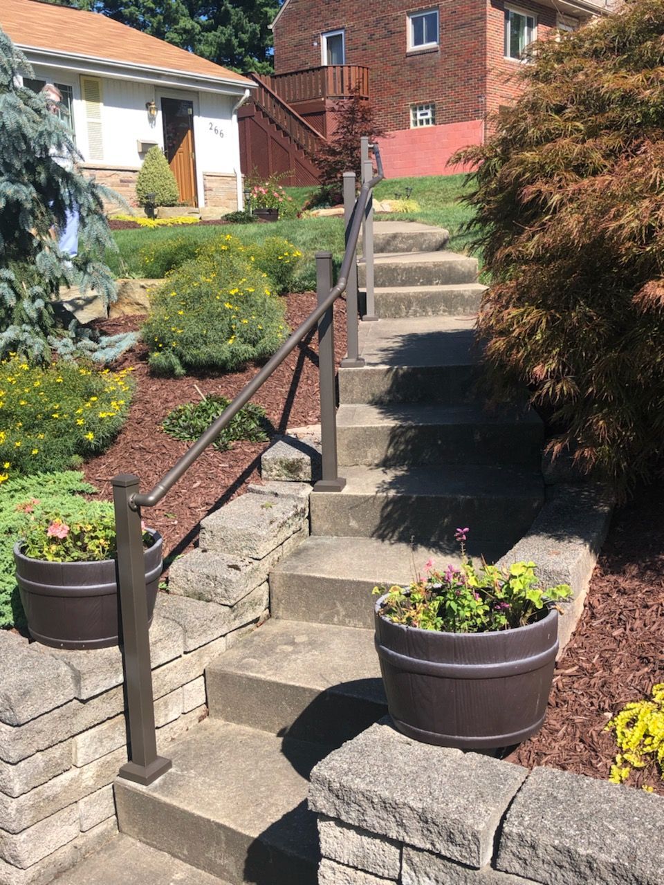 Stair aluminum railings
