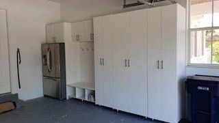 6 doors Closet