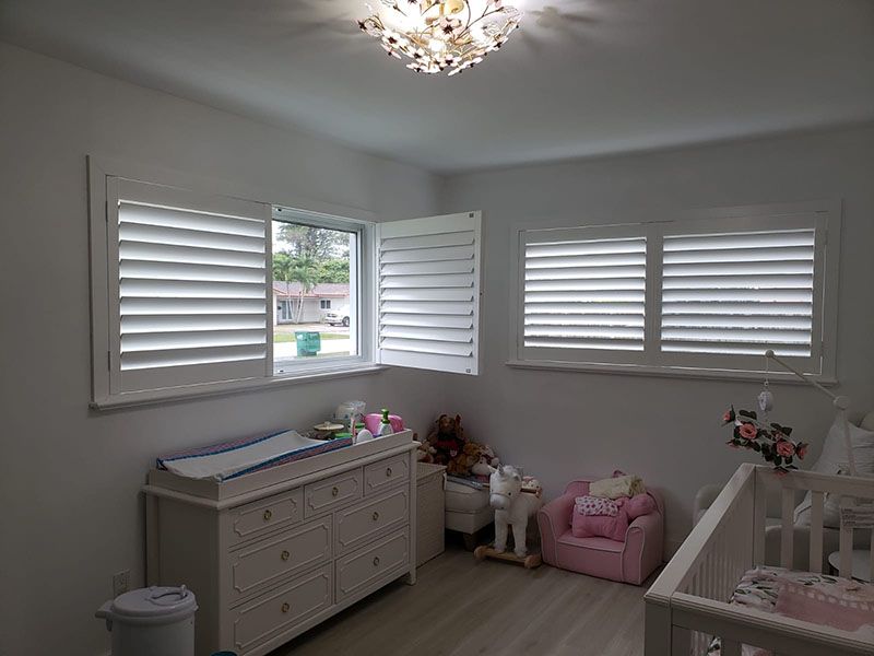 4 Window plantation