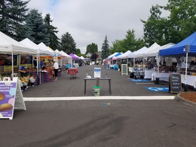 Happy Valley Farmers Market photo 14