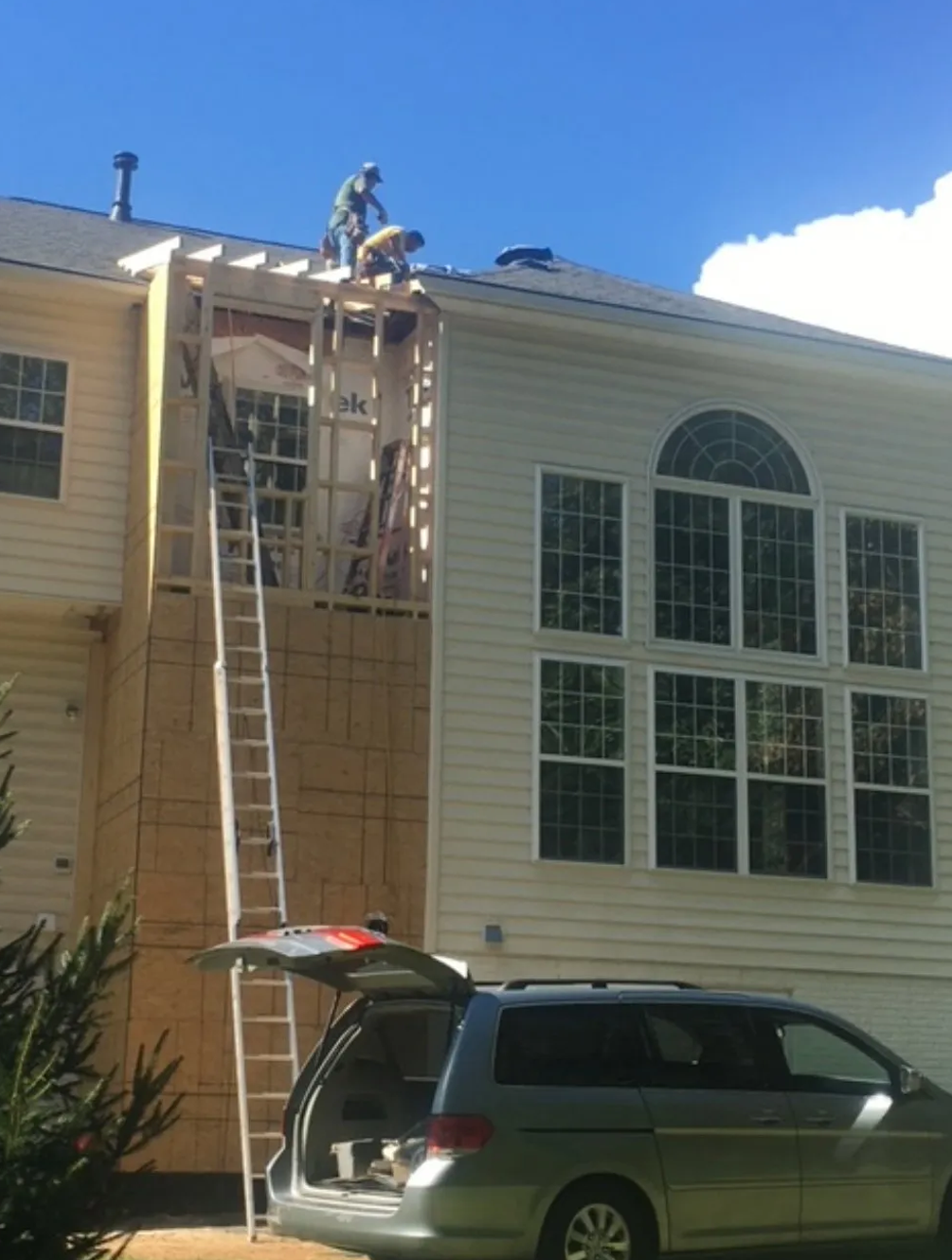 exterior symmetry elevator with ladder