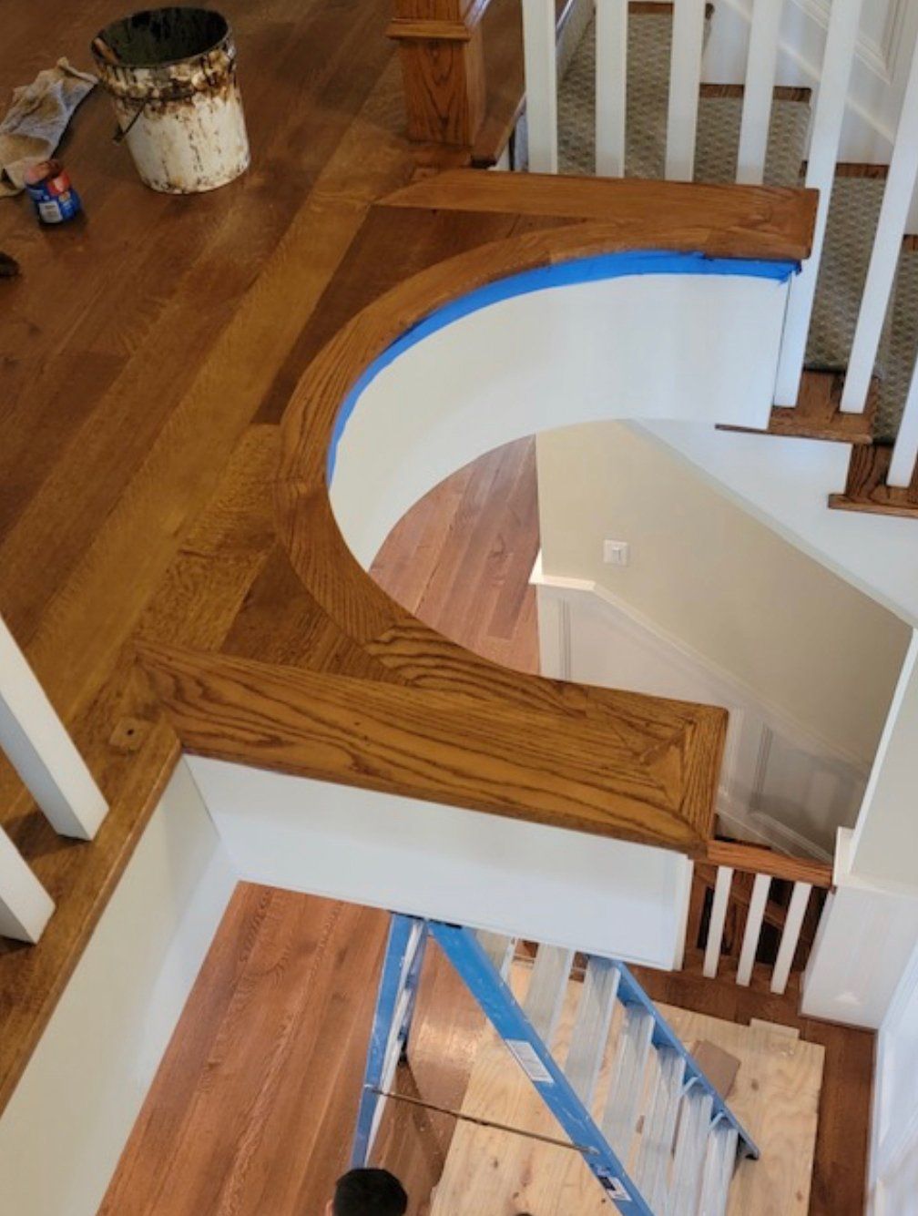 Pneumatic Vacuum Elevator wooden base