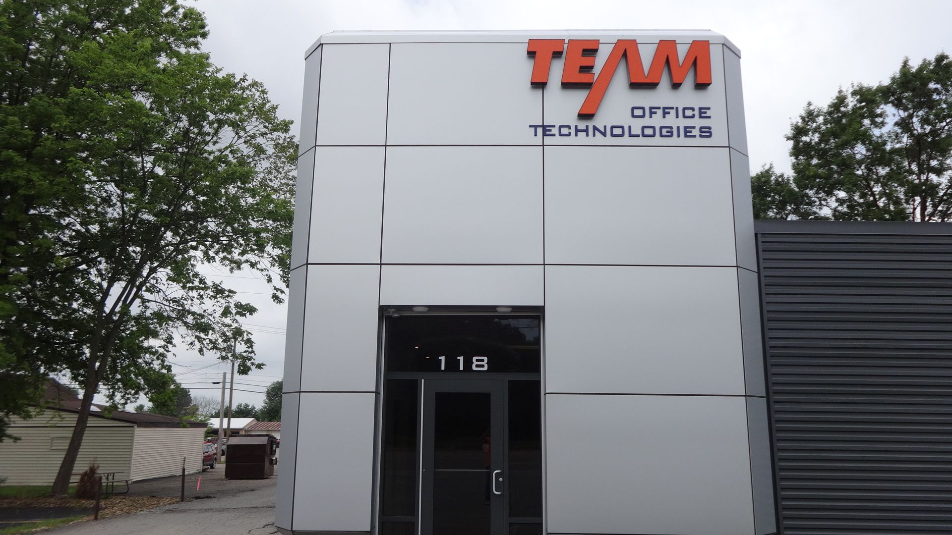 a building with the word team on it