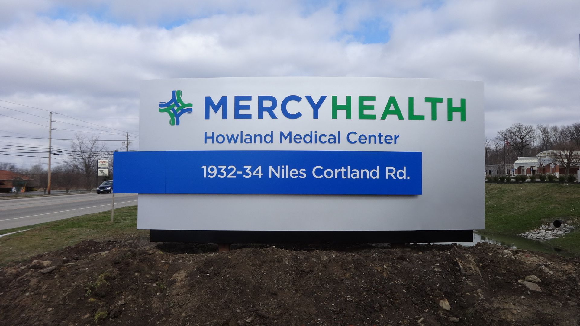 a sign for mercy health howland medical center