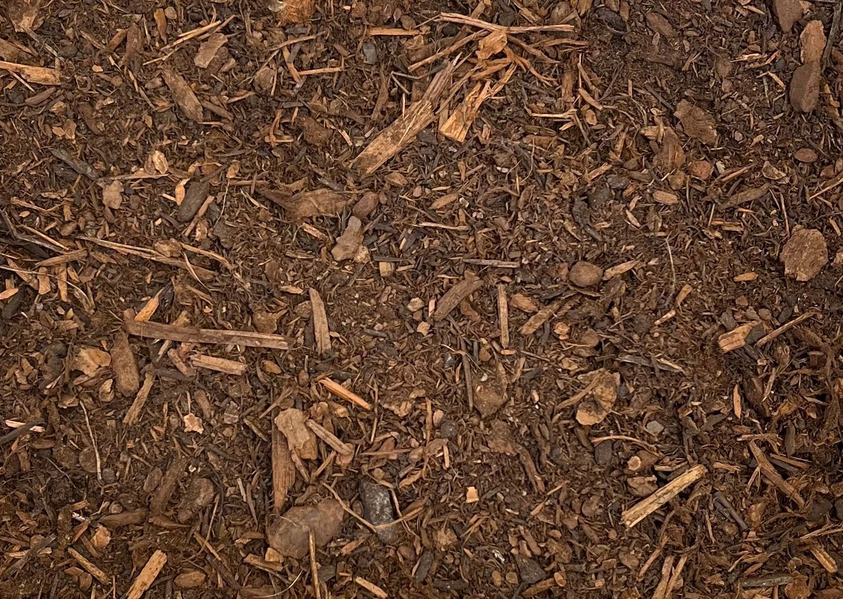 A mix of compost and bark.