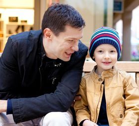 dad and child