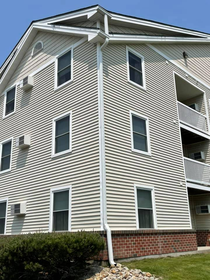 Commercial gutter services