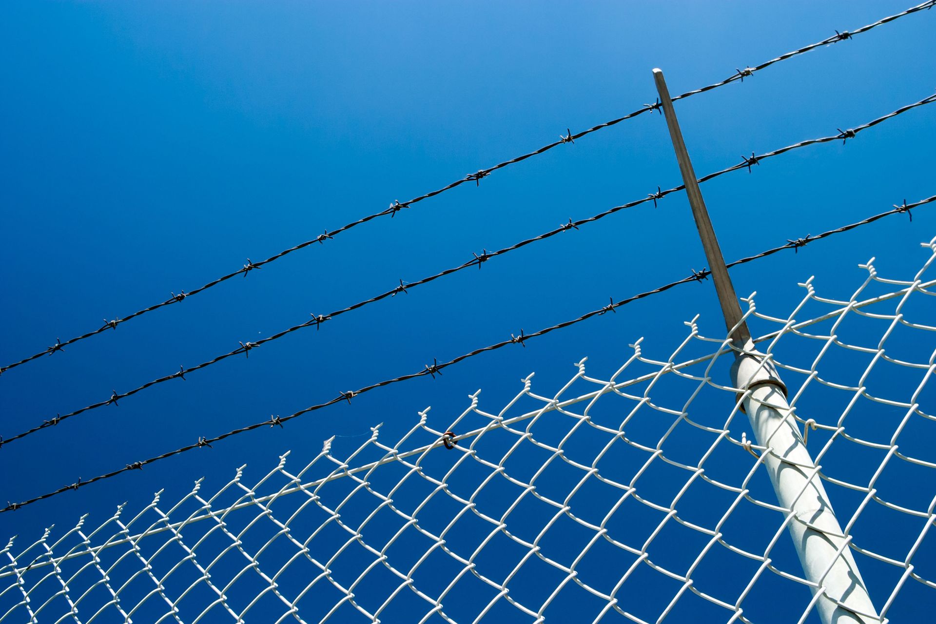 fence builder
