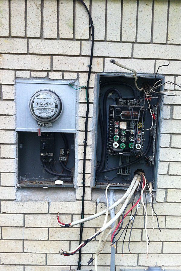 Fuse box