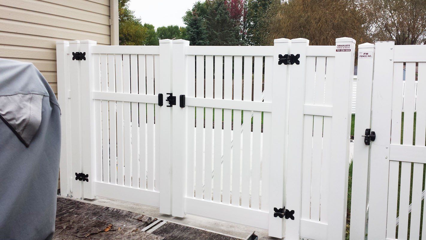Vinyl Fence