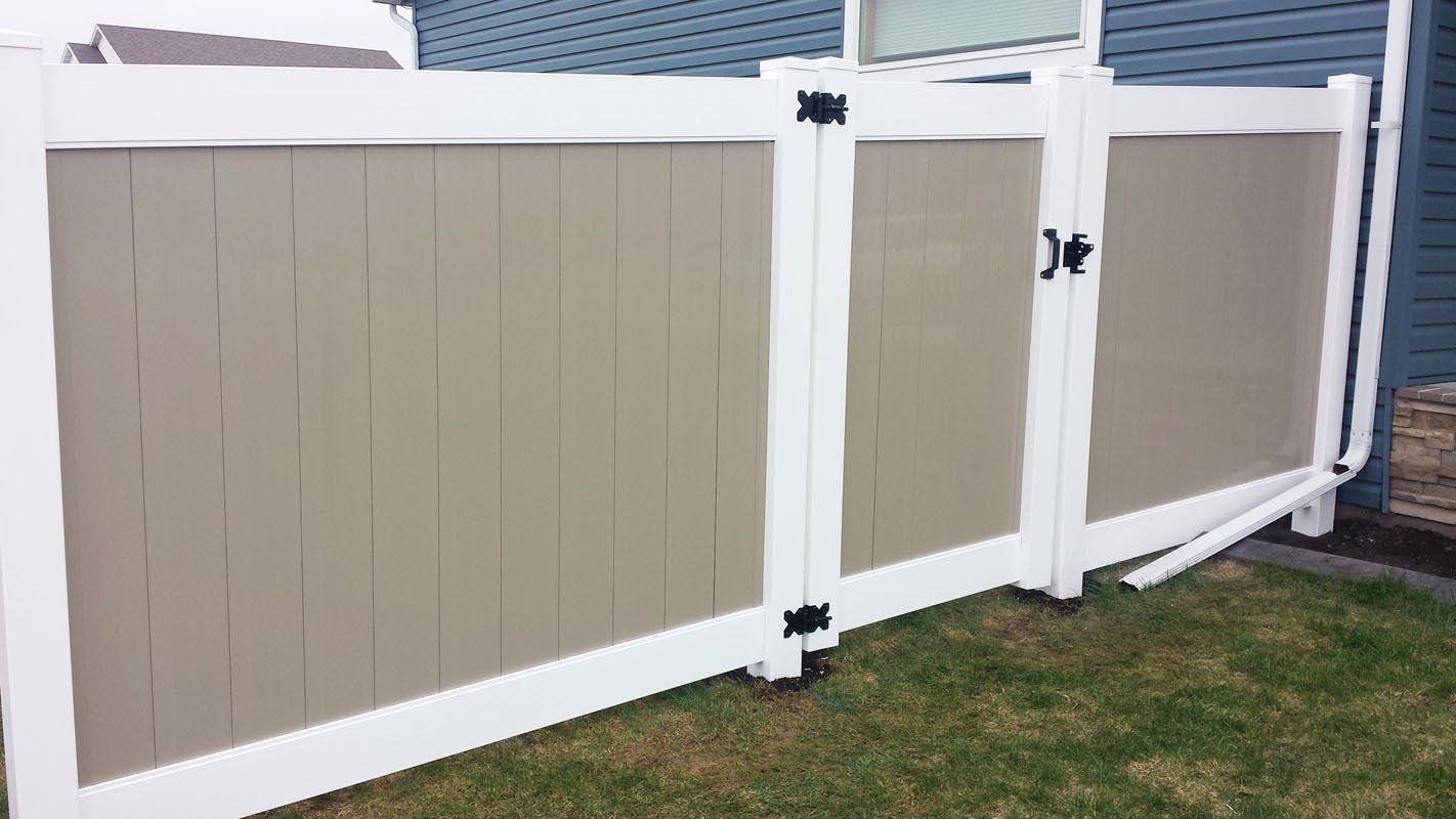 Vinyl Fence