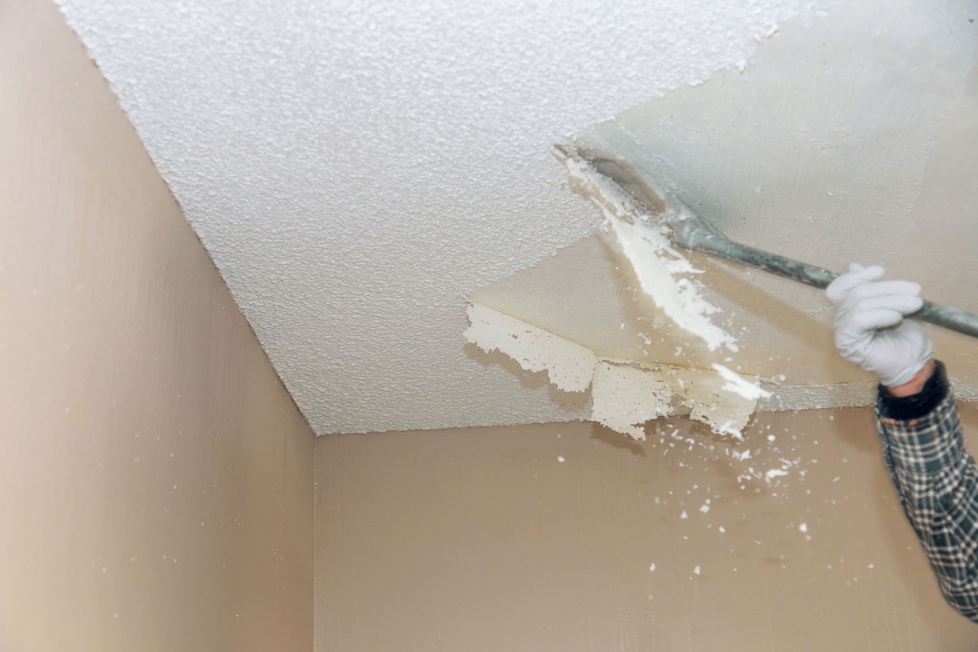 popcorn ceiling