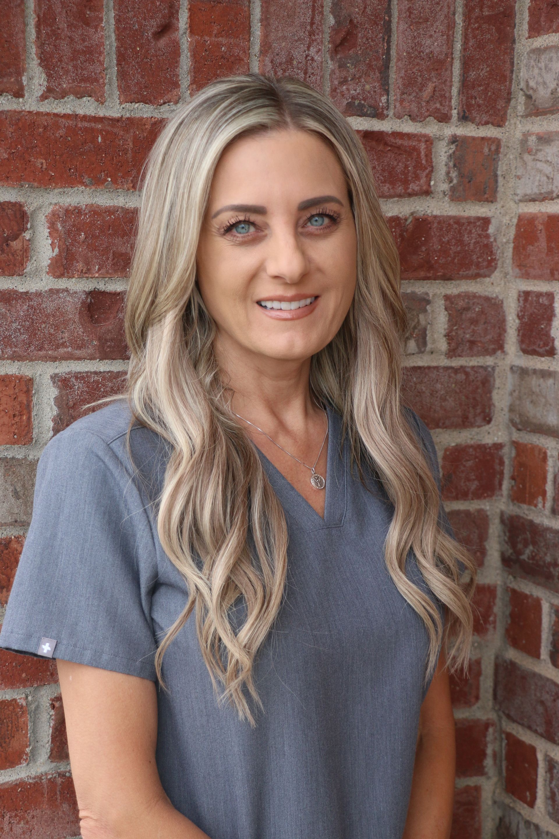 bronson-dental-staff-sheli