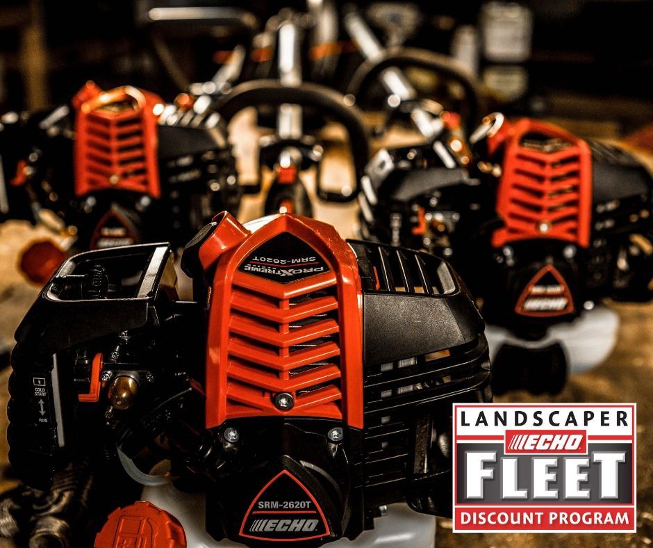 A group of echo engines are sitting on a table.