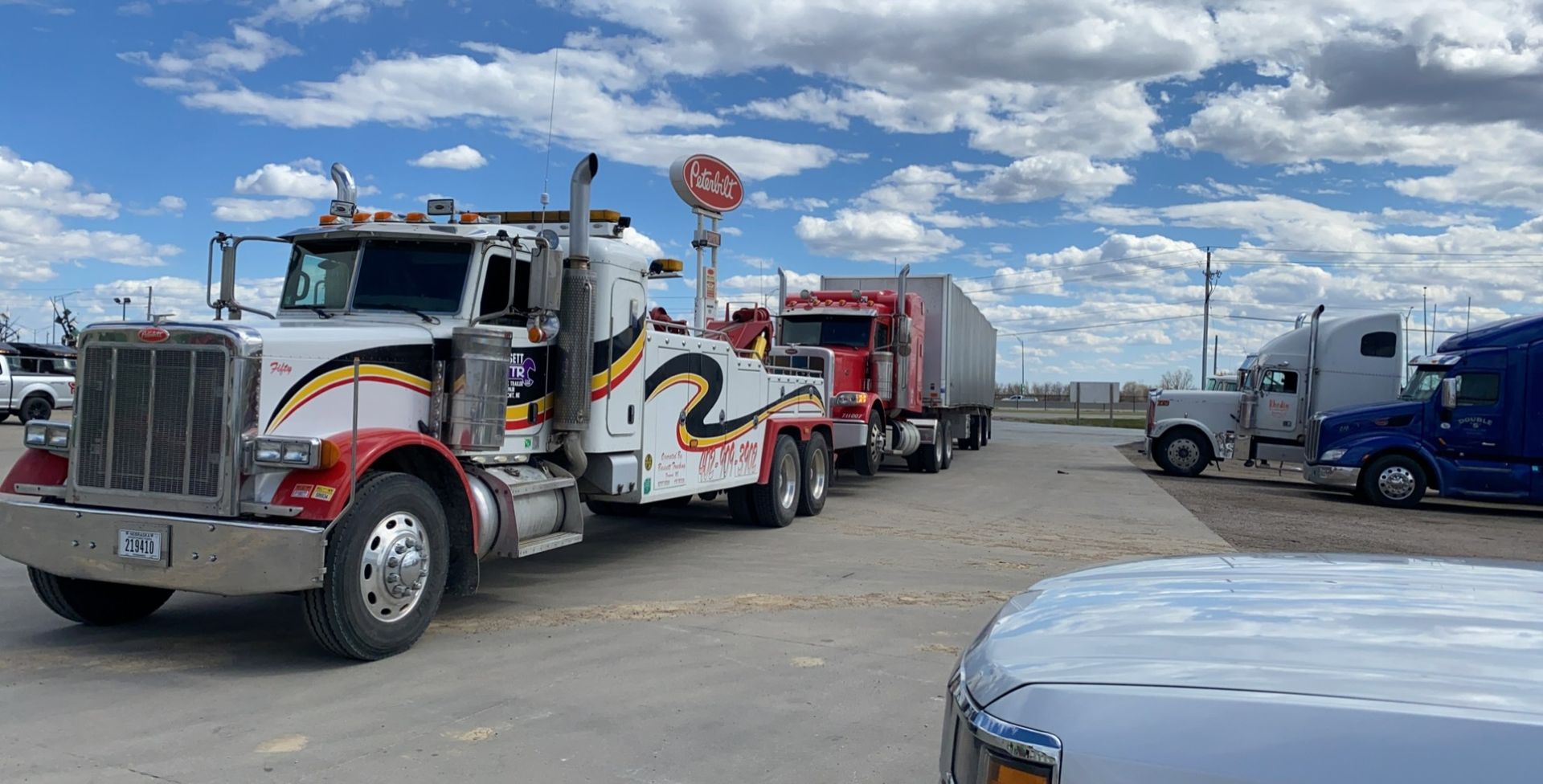 BASSETT TRUCK AND TRAILER (BTTR LLC) featured image