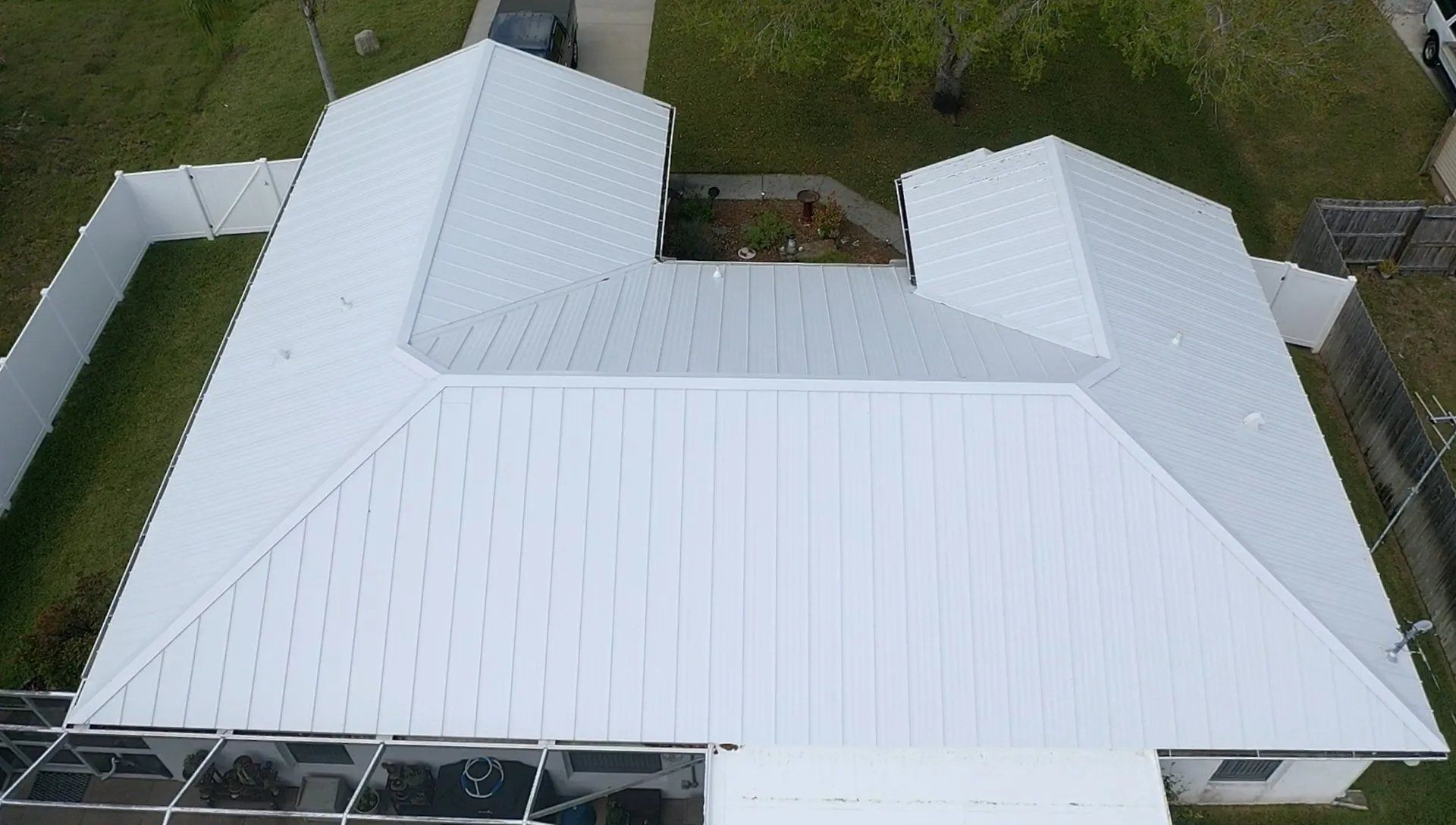 Standing Seam Metal Roof Palm Bay, FL - JT Roofing Melbourne, FL