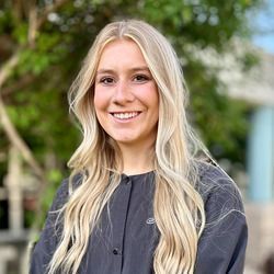 Cedar Rapids Smile Center, PLC