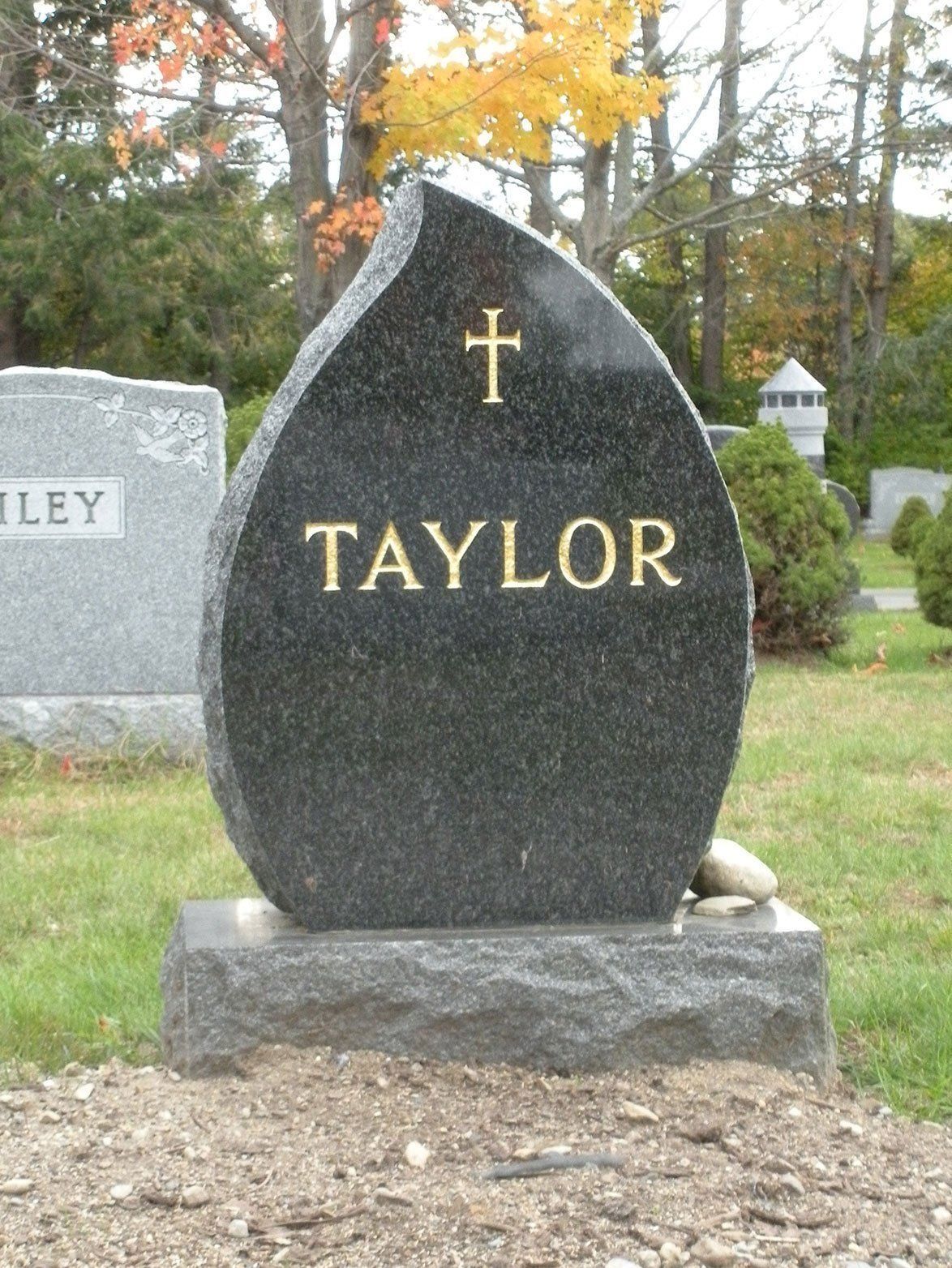 Custom monument design