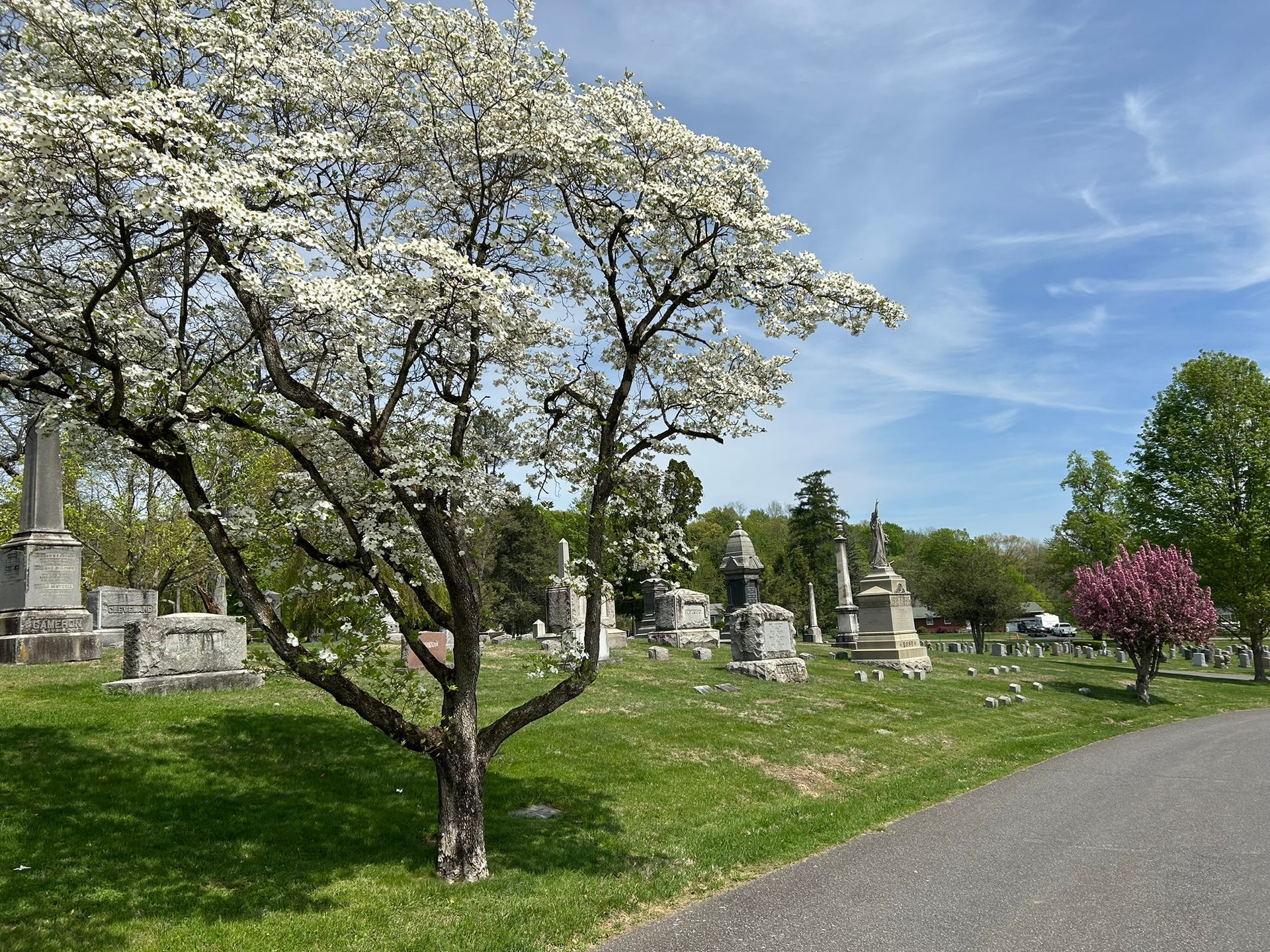 Cedar Hill Cemetery & Mausoleum