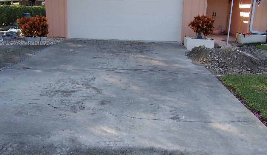 B & L Pool Resurfacing image