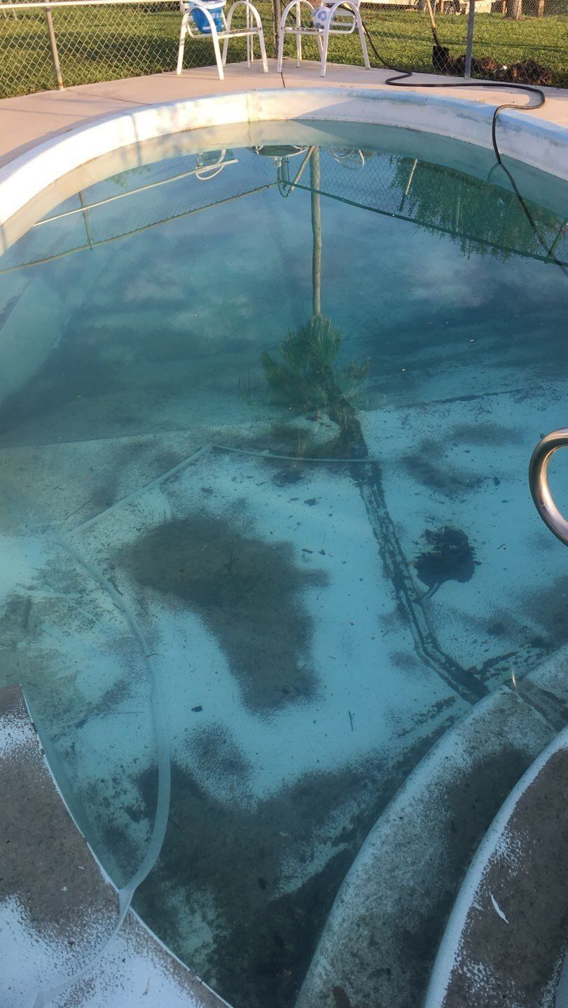 B & L Pool Resurfacing image