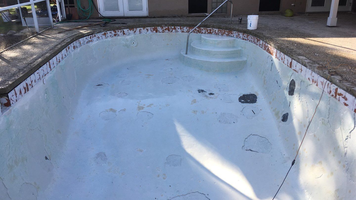 B & L Pool Resurfacing image