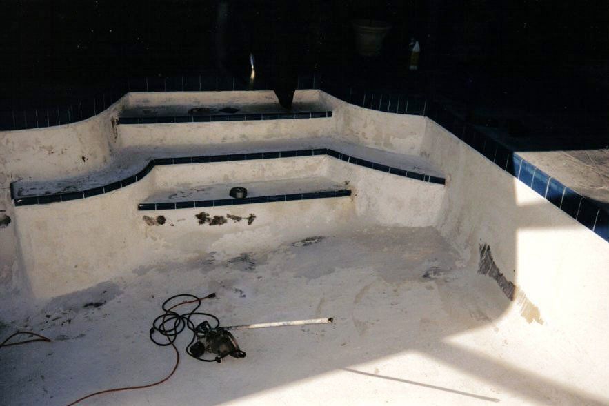 B & L Pool Resurfacing image