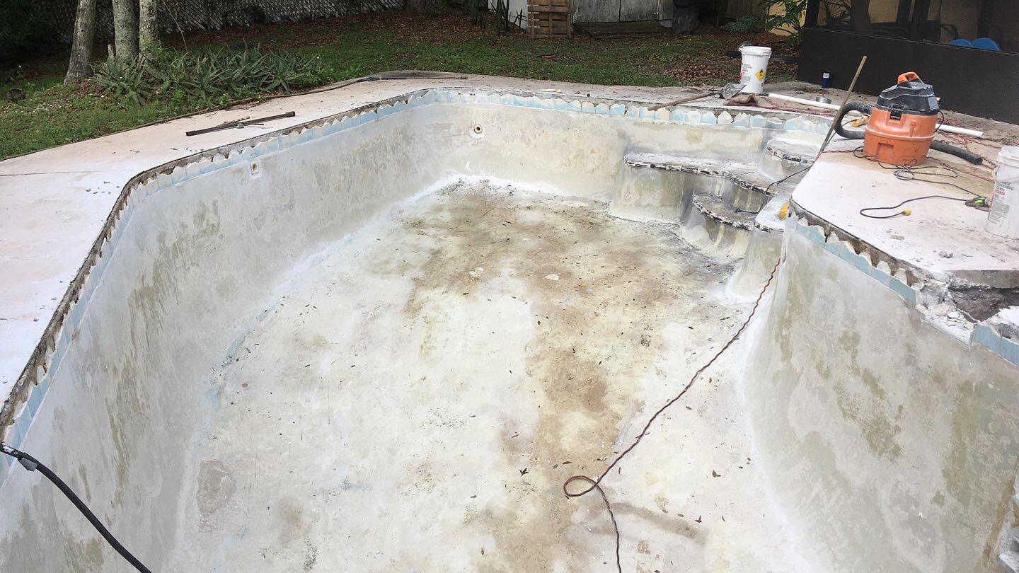 B & L Pool Resurfacing image
