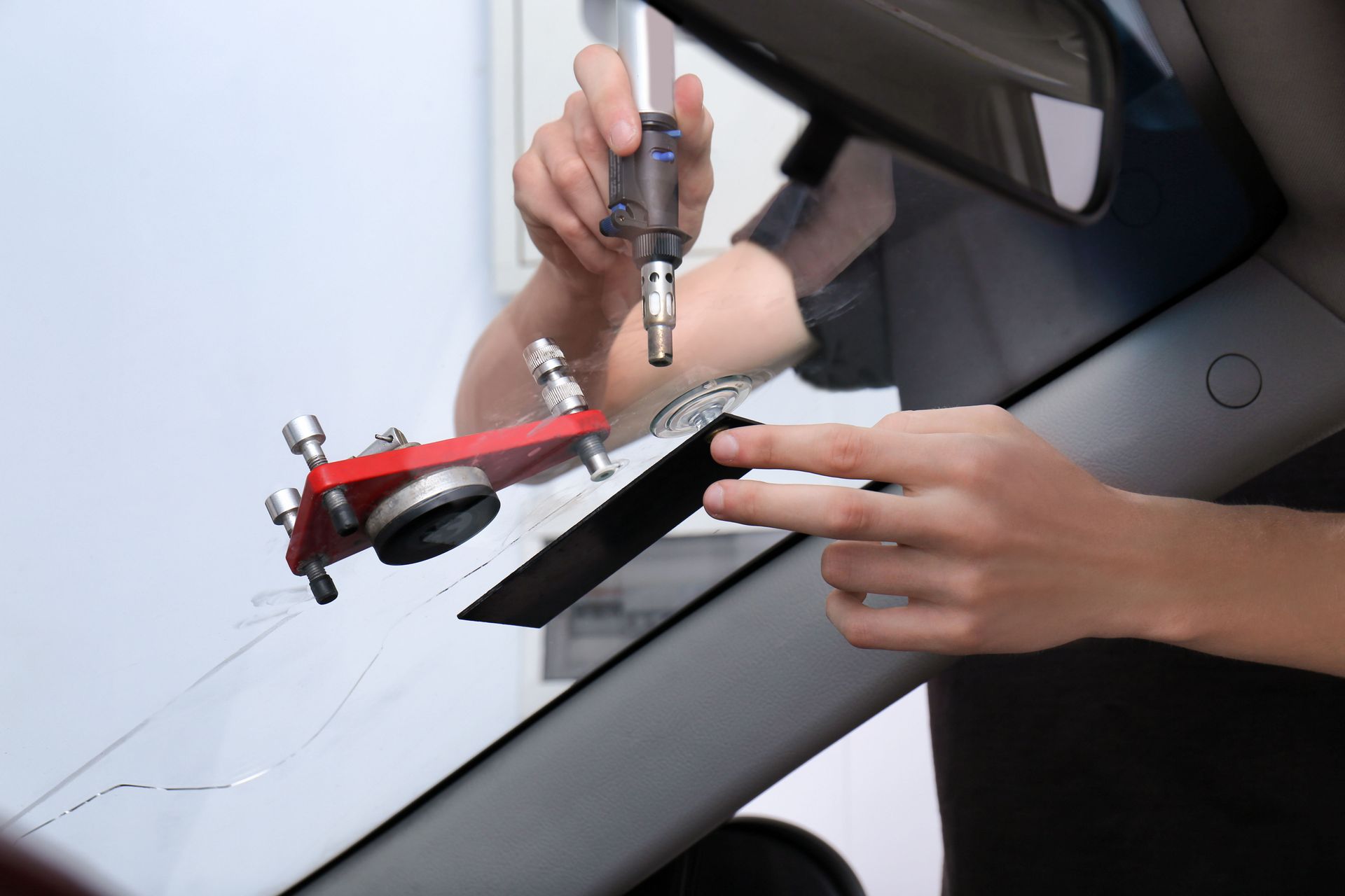 auto glass repair