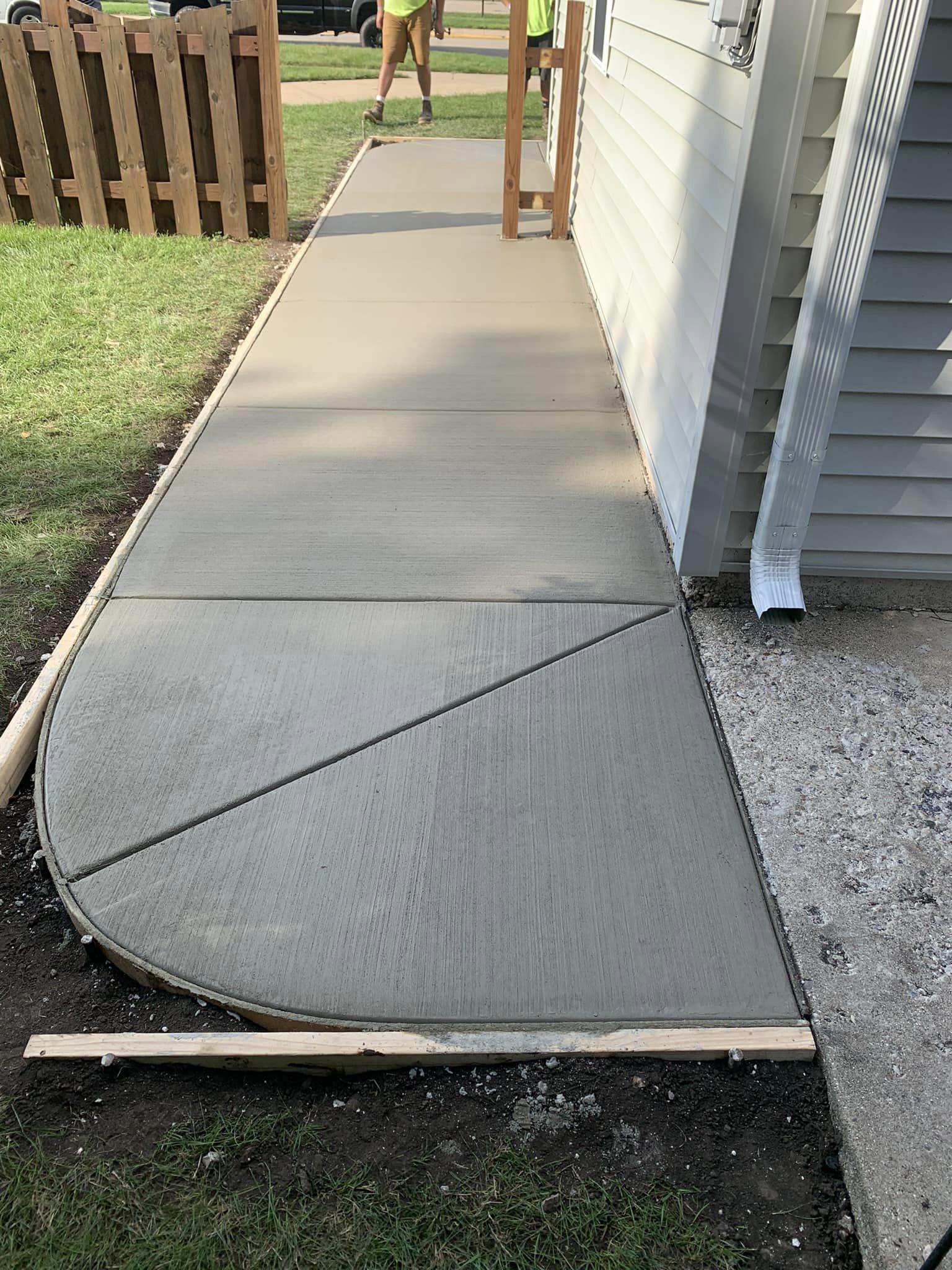 Small sidewalk installation