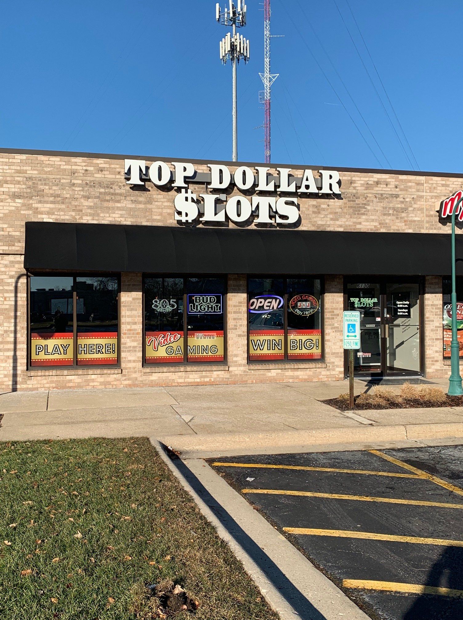 Top Dollar Slots front store