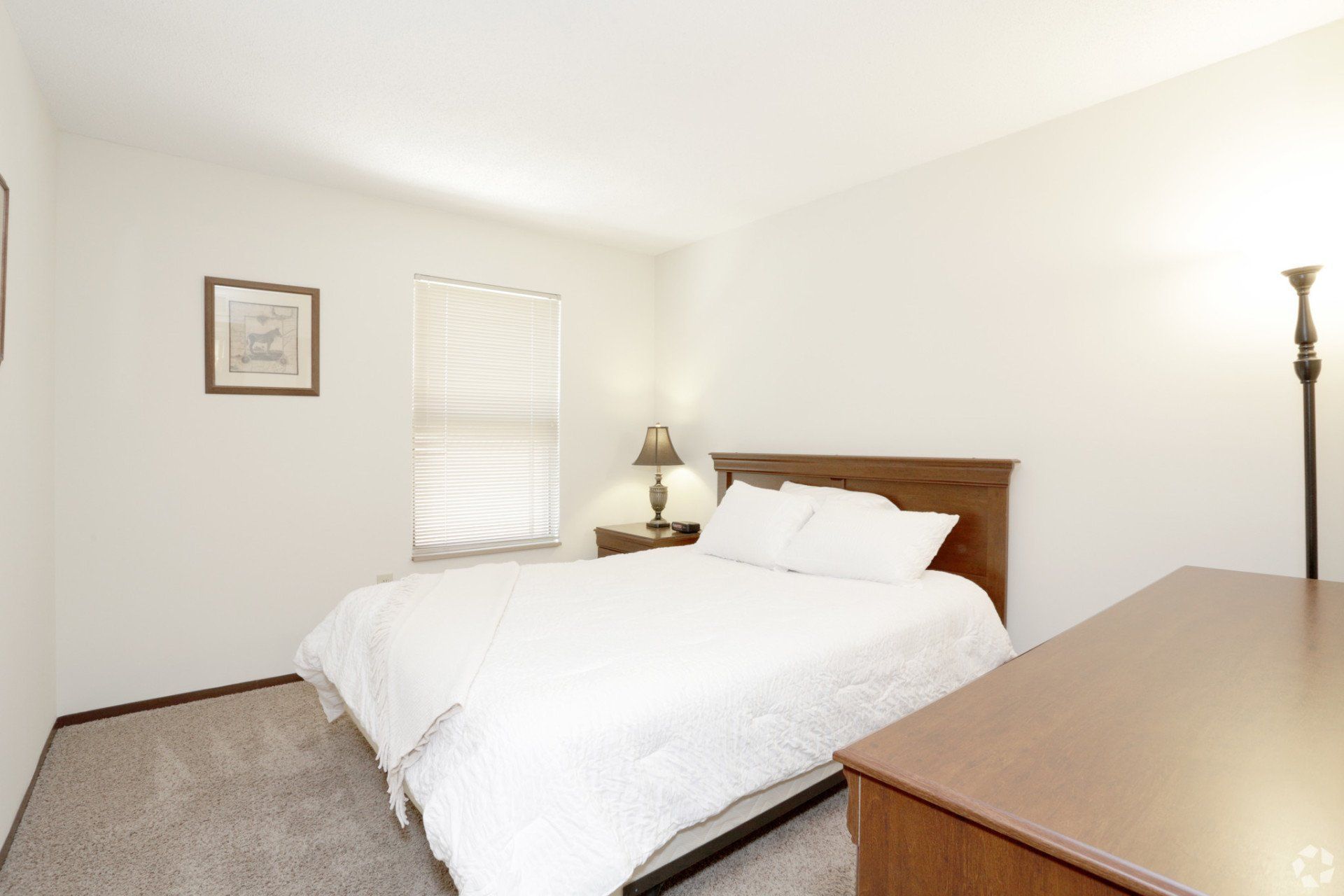 View of Community Gallery | Lincoln Square Apartments
