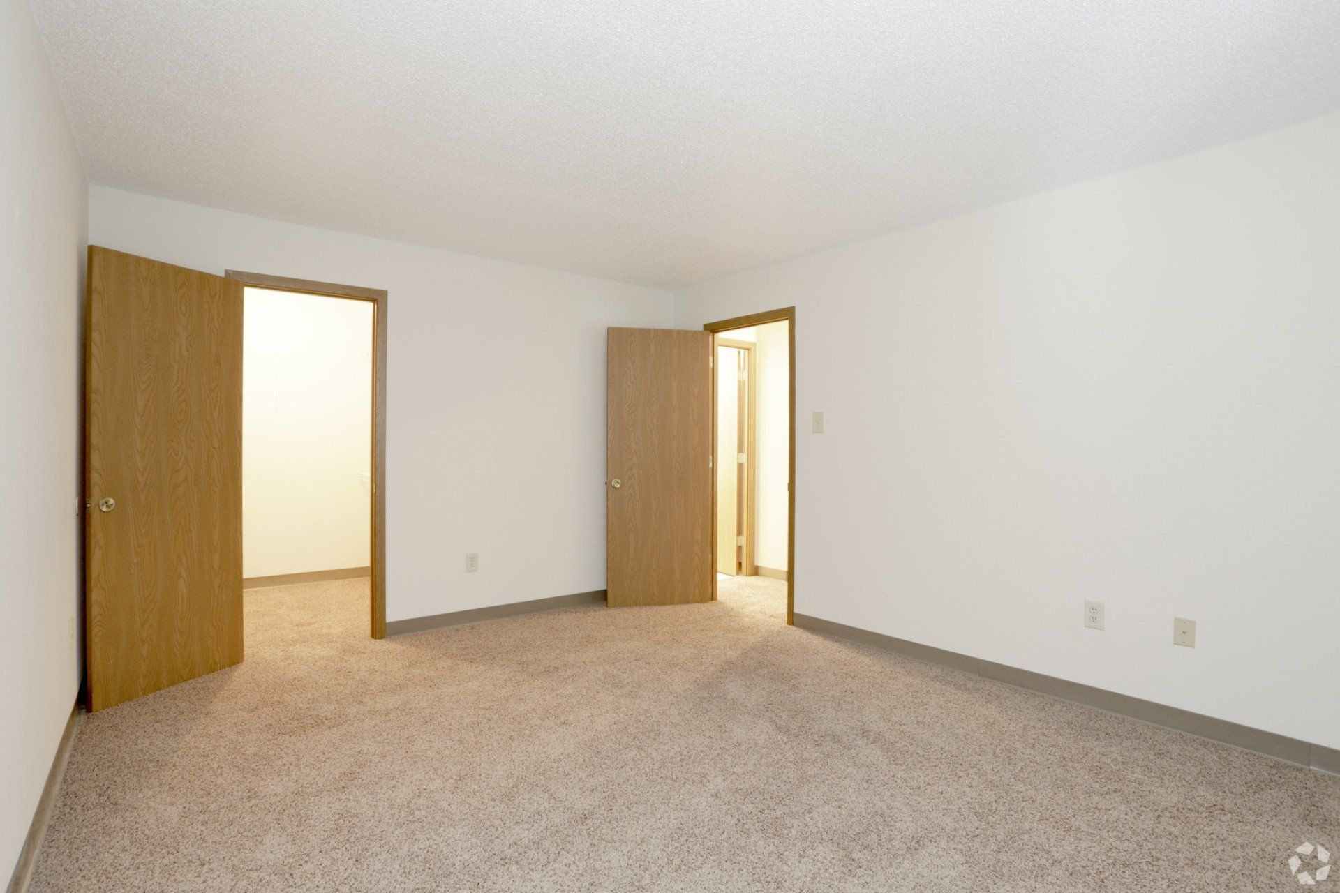 Community Gallery | Lincoln Square Apartments