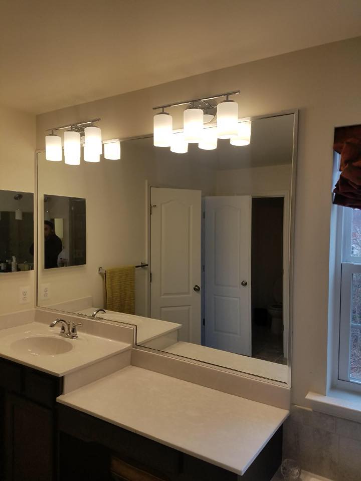 Bathroom wall mirror