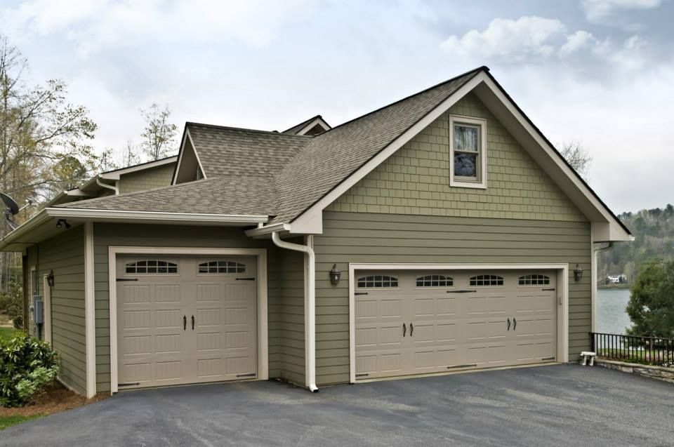 Residential garage doors