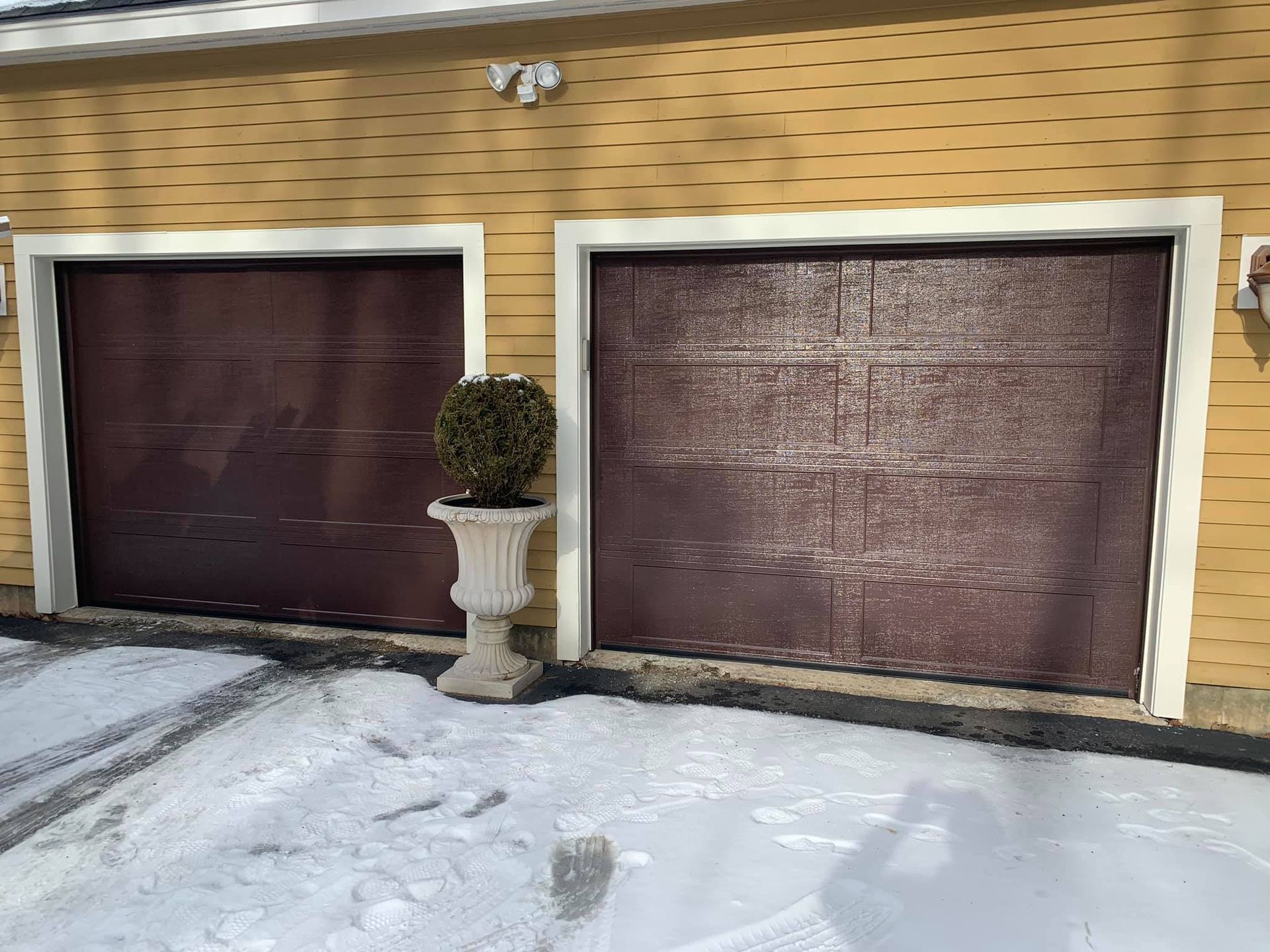 Residential garage doors